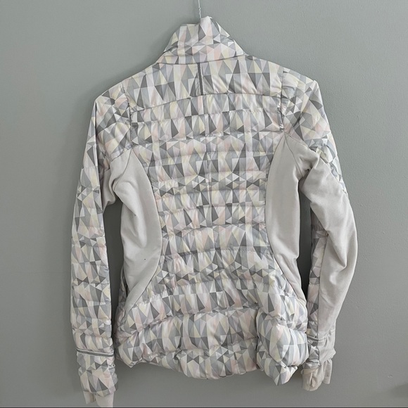 Lululemon Puffer Jacket - Picture 4 of 4